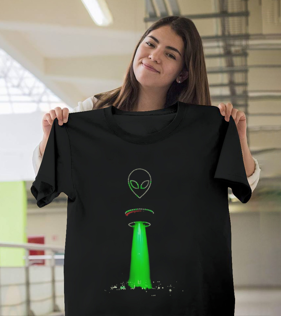 Alien Beam Over City Night Skyline Glow T-Shirt