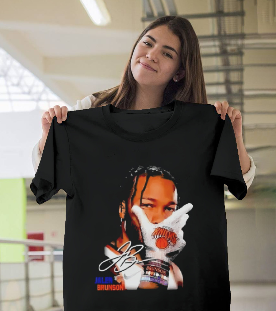Jalen Brunson Knicks Gesture With Glove And JB Signature T-Shirt