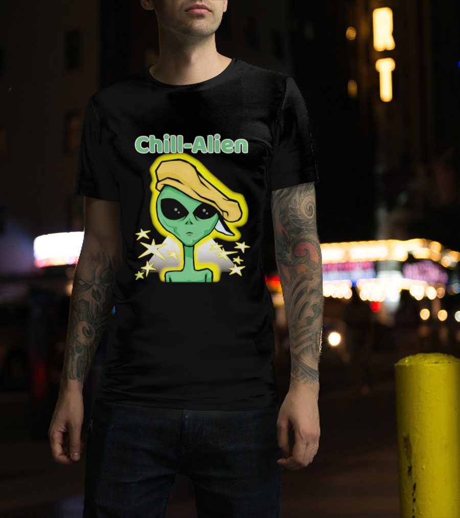Chill Alien Beret Hat Stars Glow T-Shirt