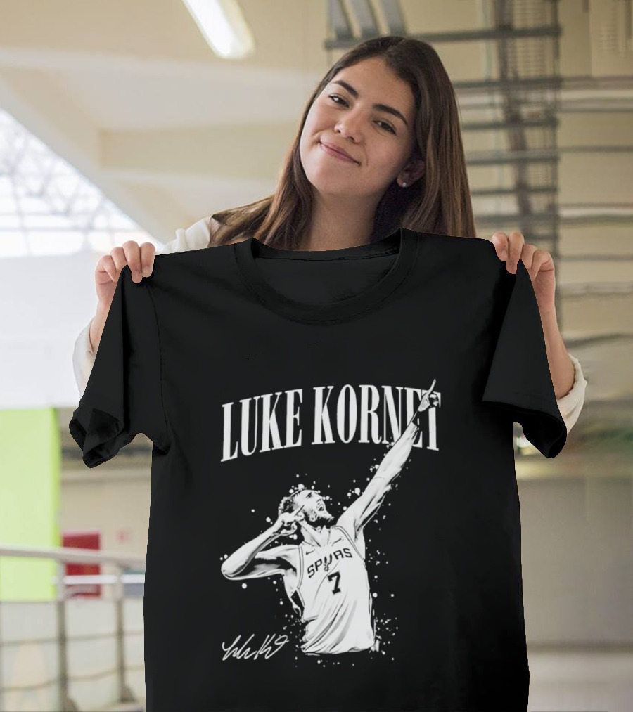 Luke Kornet San Antonio Basketball Number 7 Signature T-Shirt