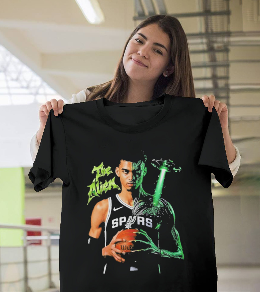 Wembanyama Spurs The Alien UFO NBA Player T-Shirt