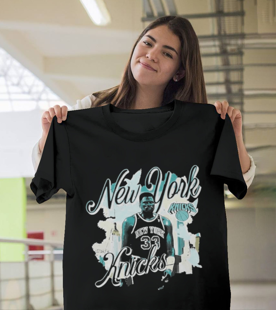 New York Knicks Patrick Ewing Skyline NBA T-Shirt