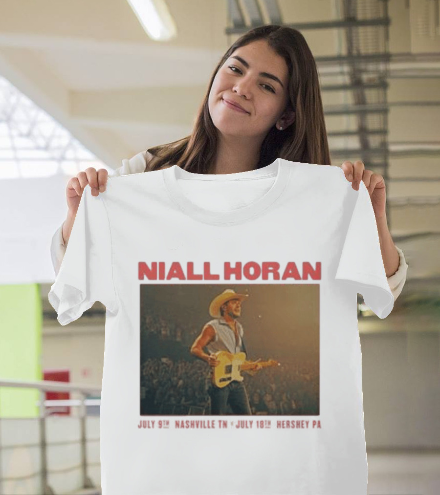 Niall Horan Live Performance Cowboy Hat Guitar Dallas Texas Event T-Shirt