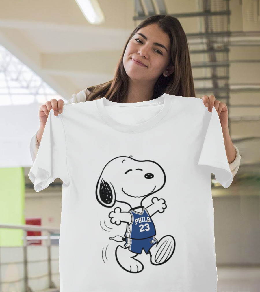 Snoopy Philly 23 Basketball Peanuts X LeBron James Philadelphia Sixer T-Shirt
