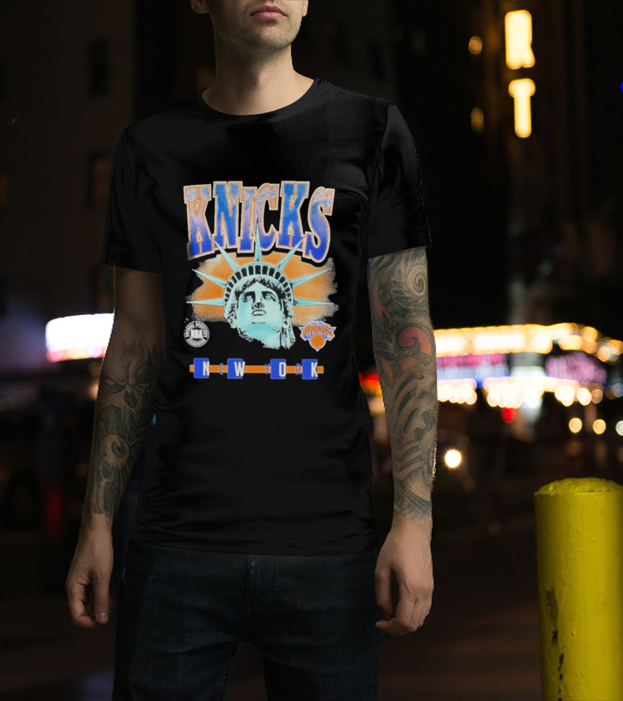 Knicks NBA N W O K Statue Liberty T-Shirt
