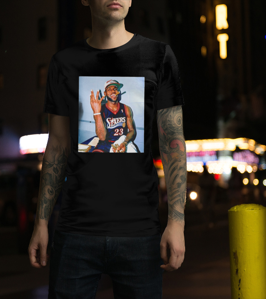 Philadelphia 76ers LeBron James 23 Cigar Photo T-Shirt