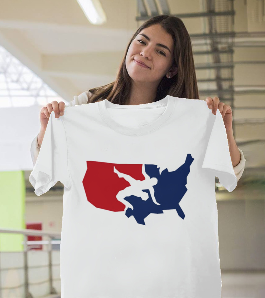 USA Wrestling Map Silhouette Red Blue T-Shirt