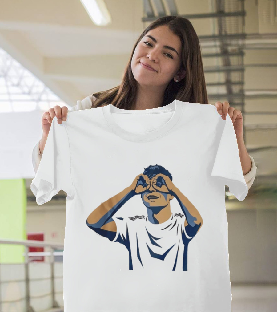 Pedri González FC Barcelona Binocular Pose T-Shirt