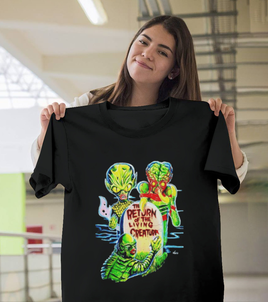 The Return Of The Living Creature Horror Movie Monsters And Tombstone Scene T-Shirt
