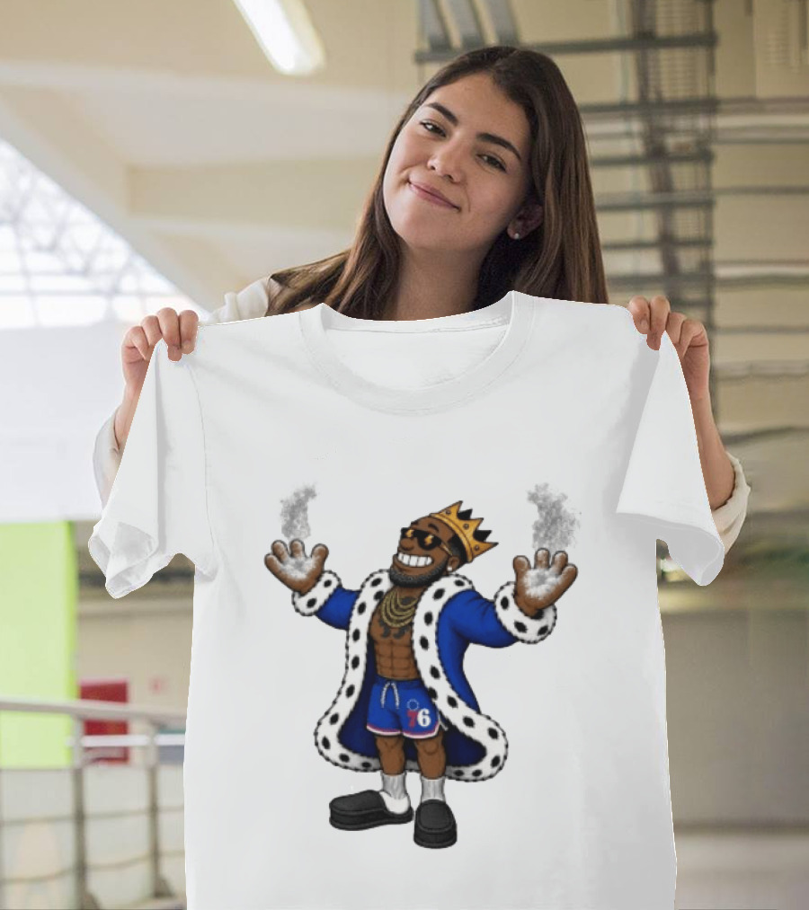 Philadelphia 76ers Cartoon King LeBron James Style Player With Crown And Robe T-Shirt