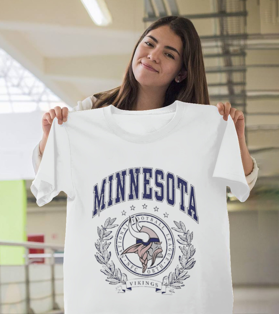 Minnesota Vikings National Football League NFC North Team T-Shirt