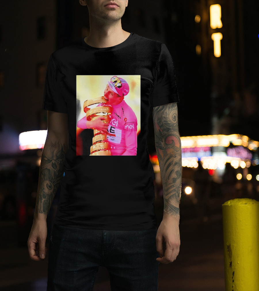 Tadej Pogacar 2024 Giro D'Italia Trophy Celebration In Pink Jersey T-Shirt