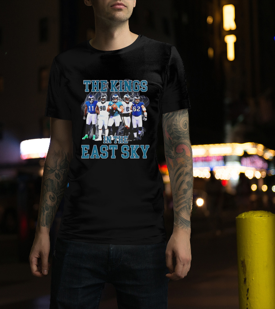 The Kings In The East Sky Philadelphia Eagles Football Players Signatures T-Shirt