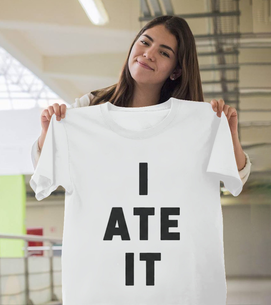 Suki Waterhouse I Ate It Bold Text Graphic Trend T-Shirt