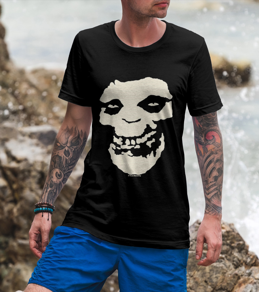 SUGA BTS Crimson Ghost Skull Misfits Collaboration T-Shirt