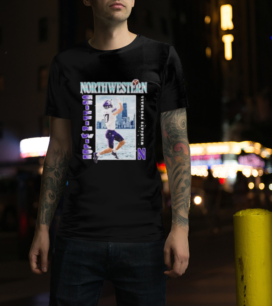 Northwestern Wildcats Football Griffin Wilde No 17 Chicago Skyline T-Shirt