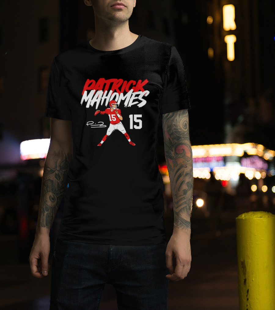 Patrick Mahomes 15 KC Chiefs Signature Pose 2026 Star T-Shirt