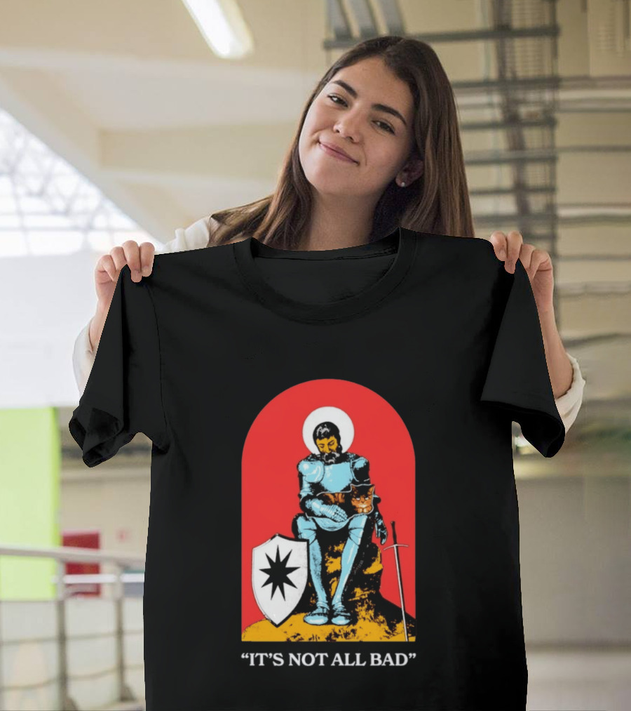 Knight With Armor And Cat Companion On Red T-Shirt