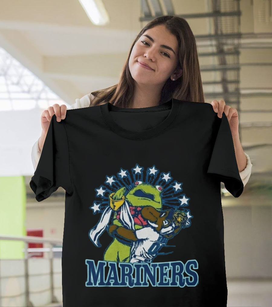 Mariner Moose Hugs Humpy Salmon With Mariners Stars T-Shirt