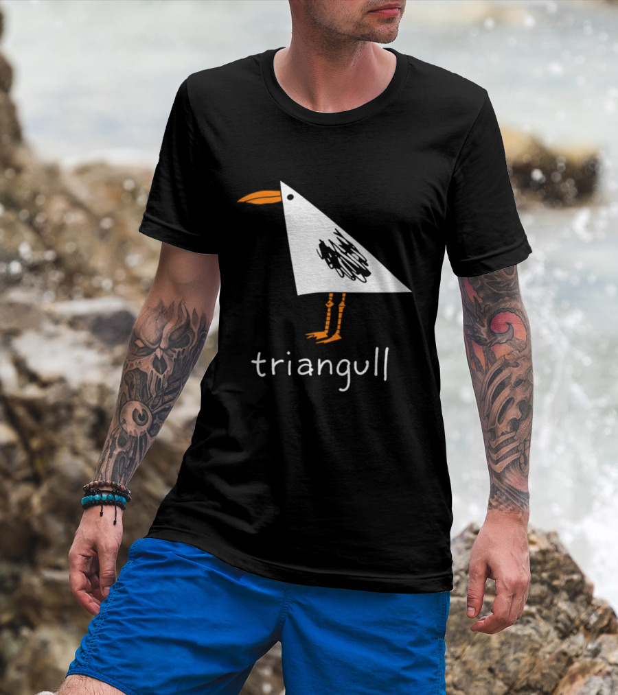 Triangull Seagull Triangle Bird Pun Triangular Art Bird T-Shirt