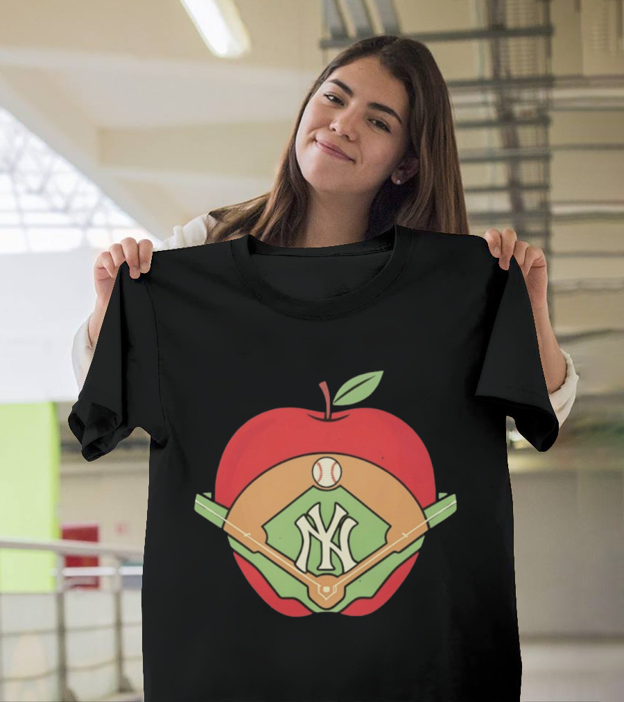 New York Yankees Baseball Apple MLB Stadium T-Shirt