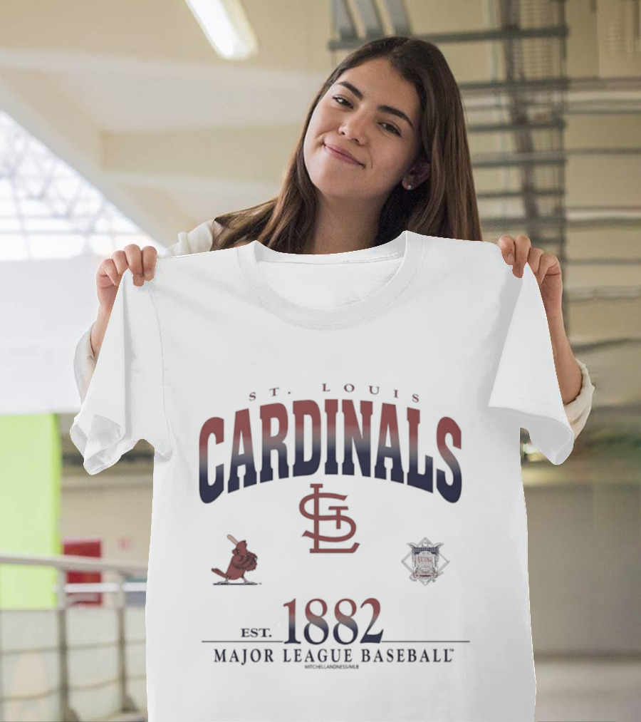 St Louis Cardinals Est 1882 Major League Baseball Vintage Team T-Shirt