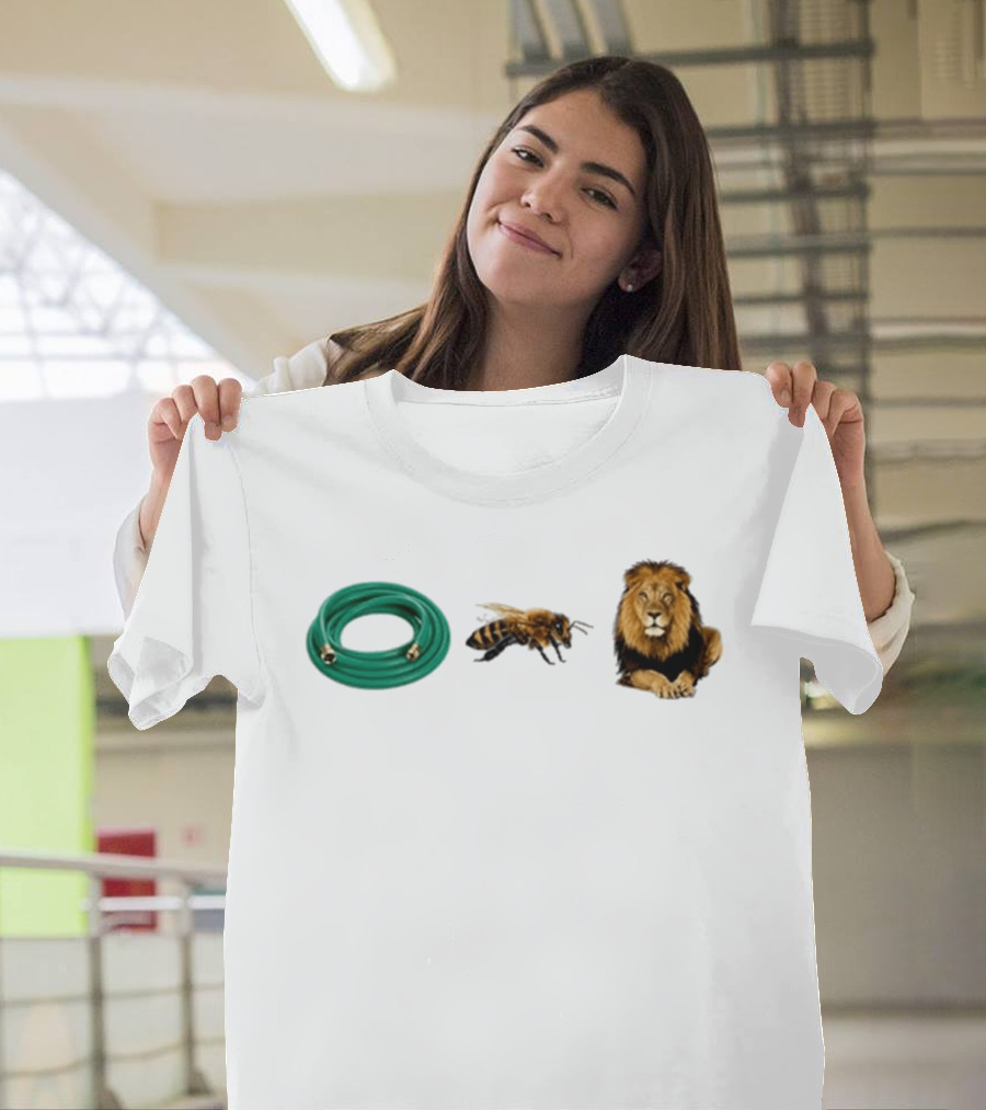 Hose Bee Lion Rebus Wordplay Pun Gardening Humor T-Shirt