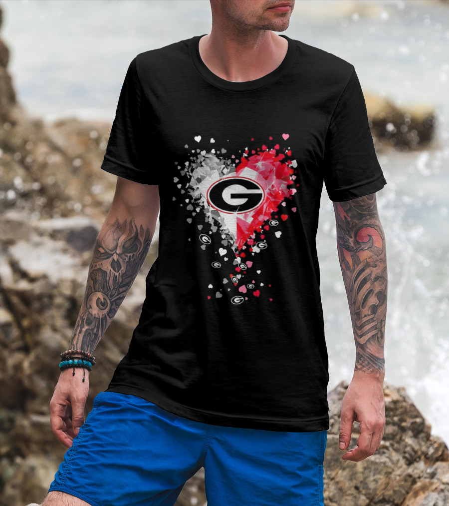 Georgia Bulldogs Heart Shaped Red And White Gemstone T-Shirt