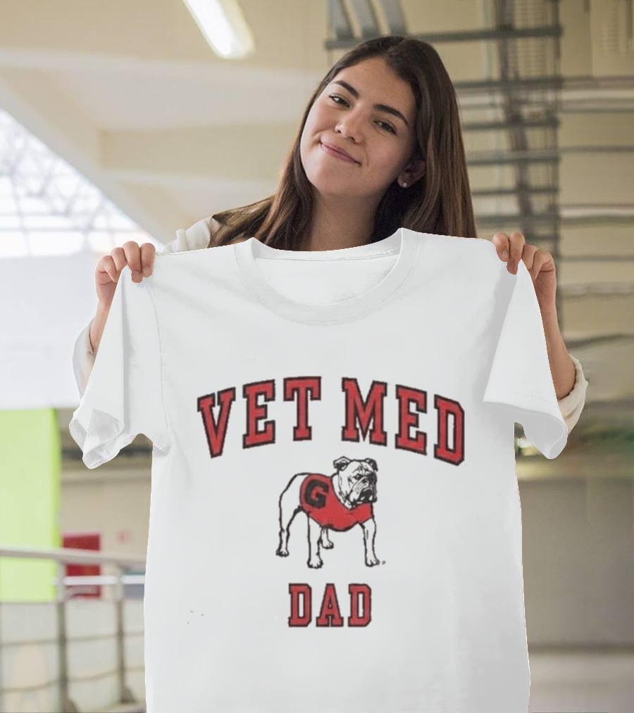Vet Med Dad Bulldog G T-Shirt