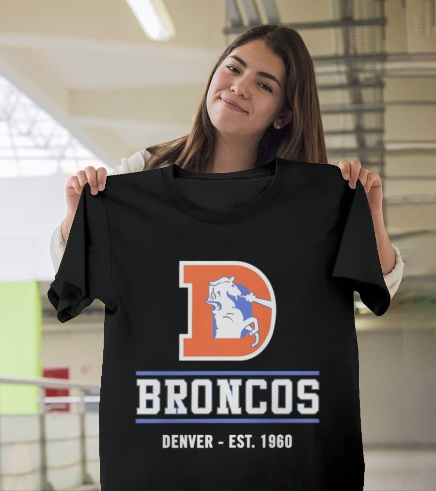 Denver Broncos D Logo Vintage Est 1960 Retro Team Spirit T-Shirt