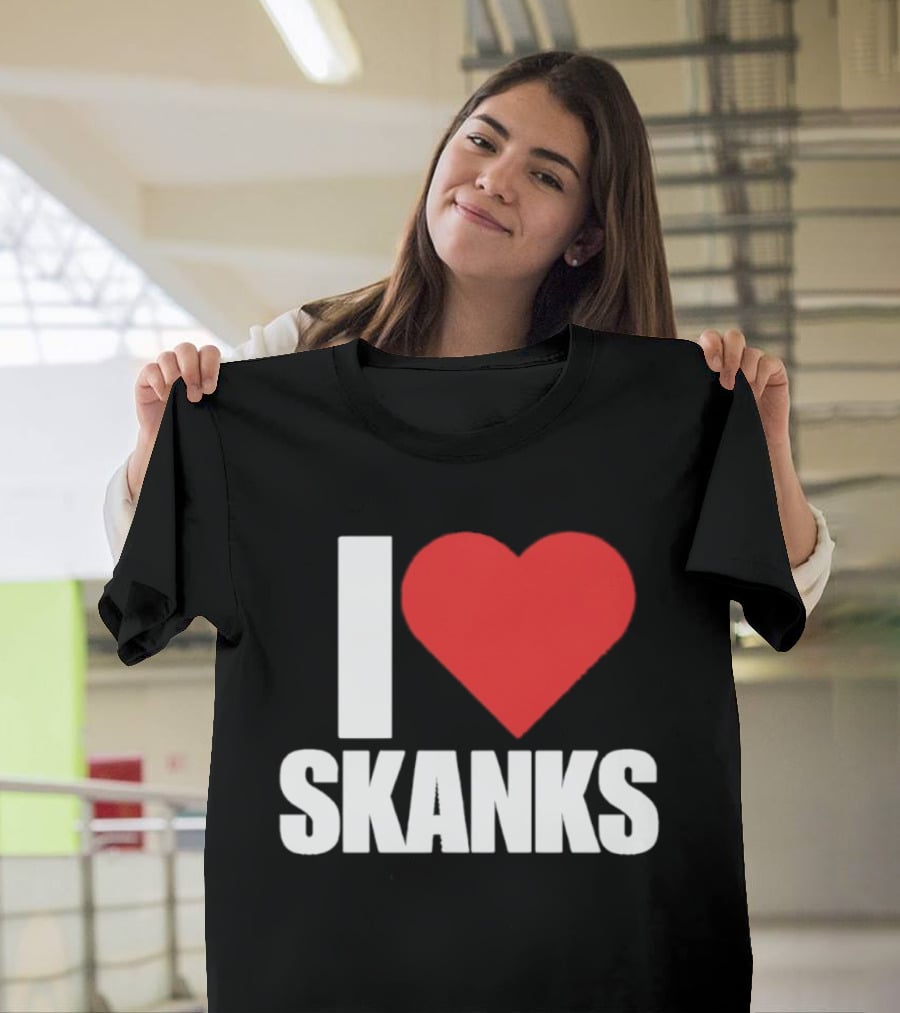 I Heart Skanks Red Love Symbol Humor T-Shirt