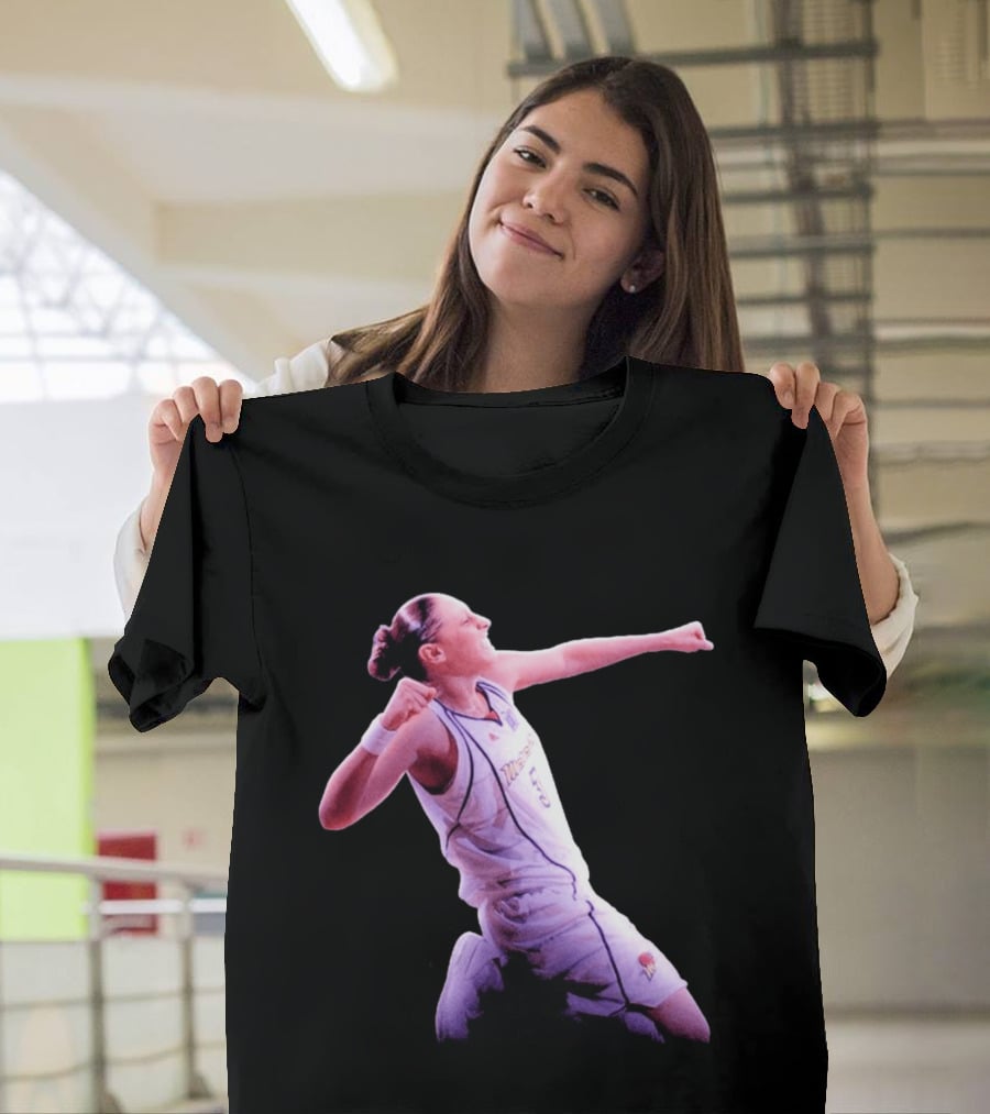 Taurasi Number 5 White Jersey Phoenix Mercury Victory Pose T-Shirt