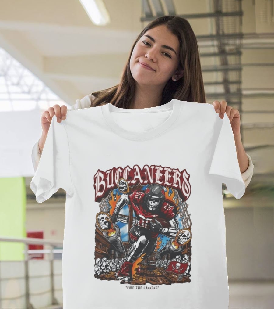 Warren Lotas Buccaneers Skull Football Player Flames T-Shirt