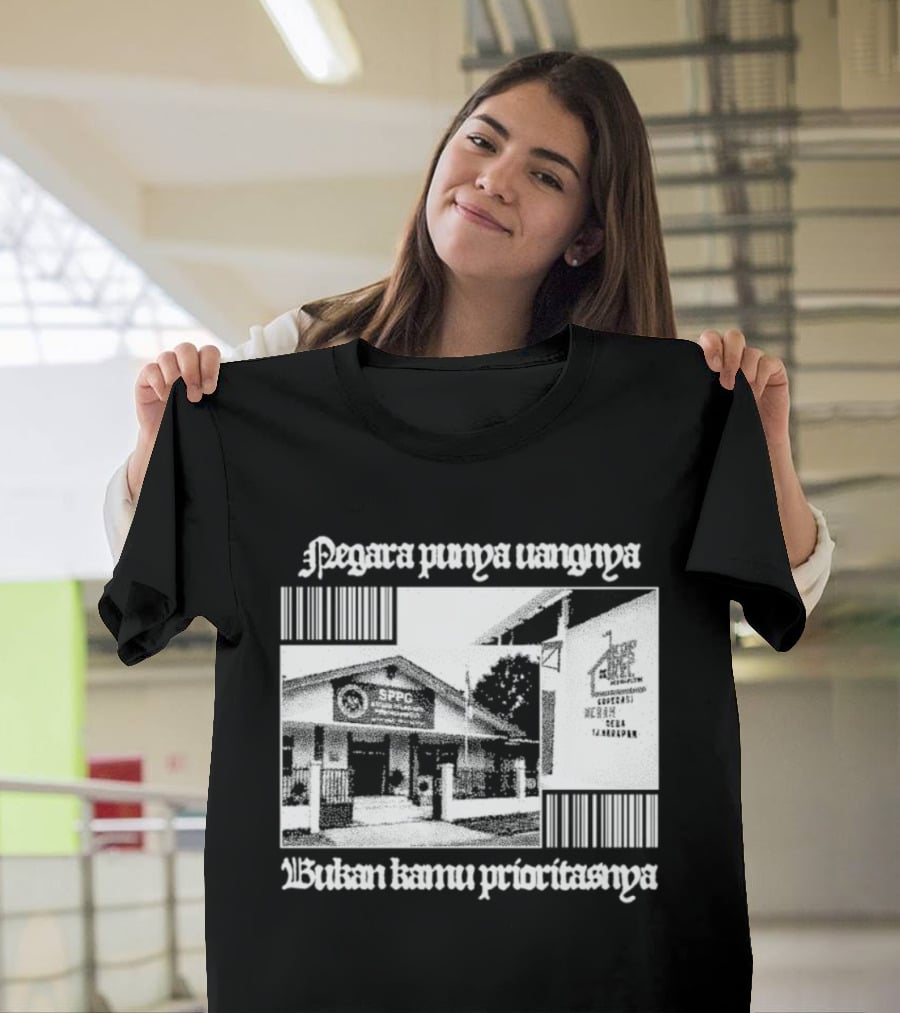 Negara Punya Uangnya Bukan Kamu Prioritasnya Monochrome House And Trees T-Shirt
