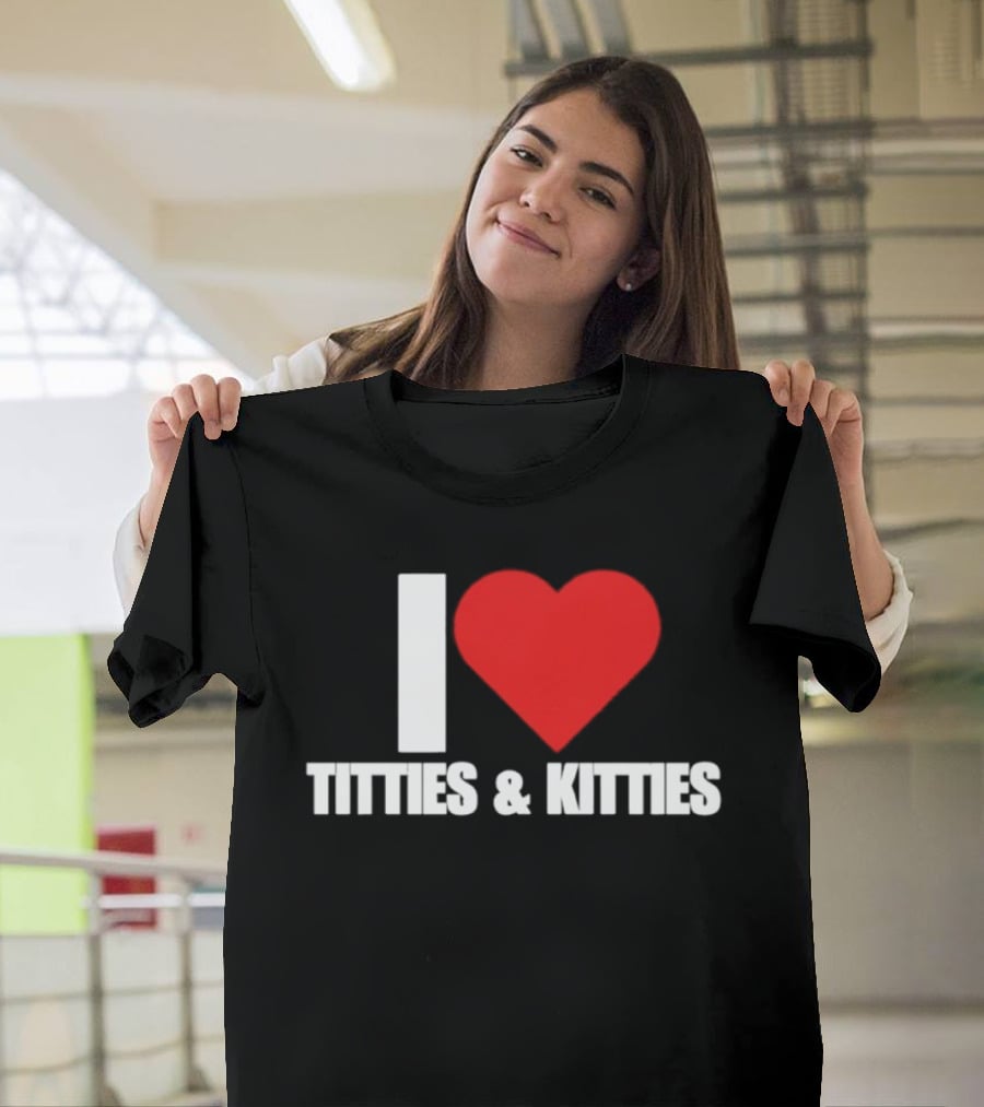 I Heart Titties And Kitties Bold Red Heart T-Shirt