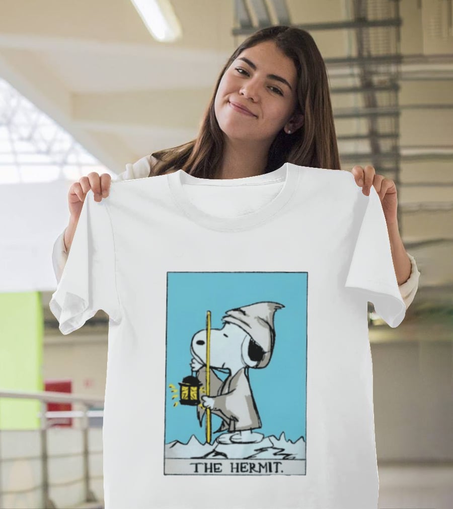 Snoopy The Hermit Tarot Peanuts Charlie Brown T-Shirt