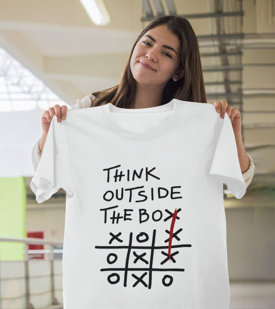 Think Outside The Box Tic Tac Toe Creativity Strategy Game Winning Move T-Shirt