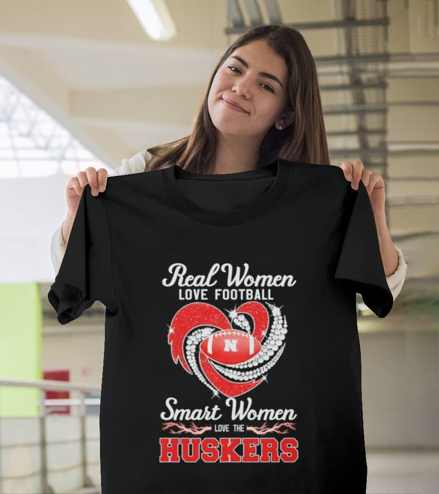 Real Women Love Football Smart Women Love The Nebraska Huskers Football Heart T-Shirt