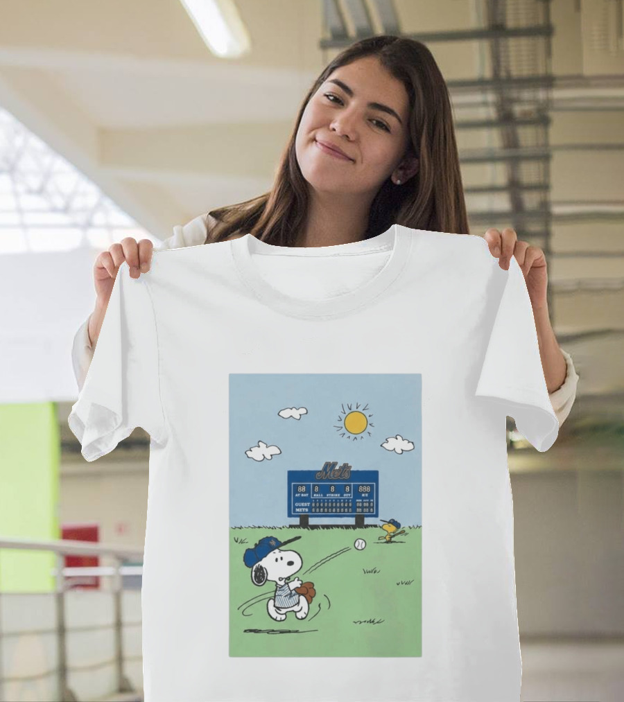 NY Mets Peanuts Snoopy Baseball Game Day T-Shirt