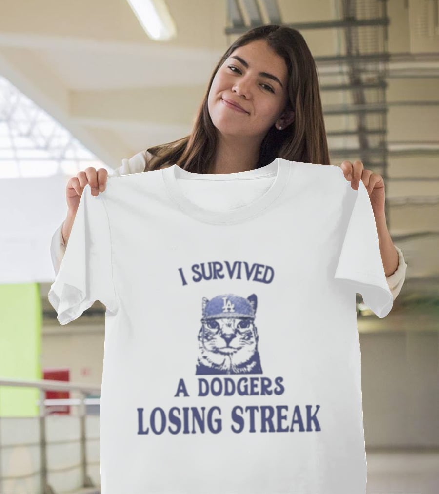 I Survived A Dodgers Losing Streak Funny Bulldog Dodgers Baseball Fan T-Shirt