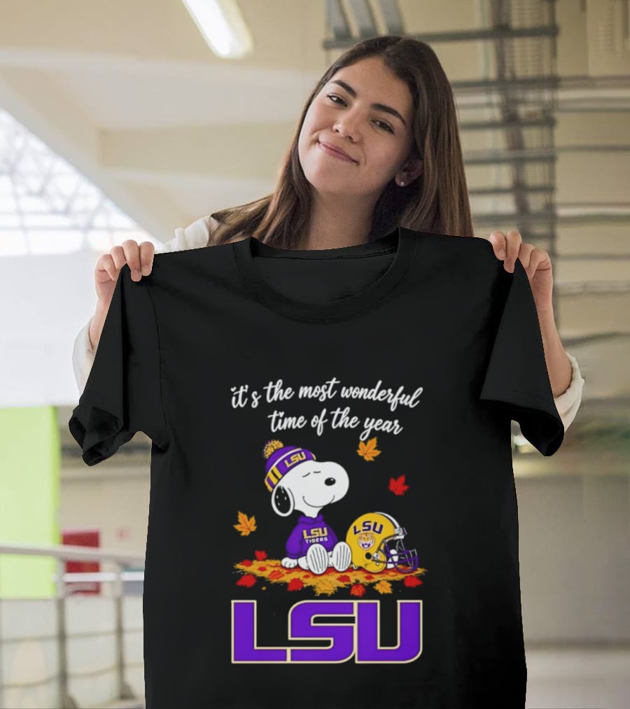 LSU Tigers Snoopy Wonderful Time Football Fall Leaves 2026 T-Shirt