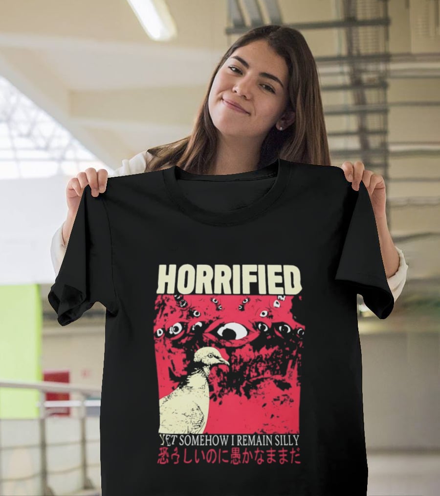 Horrified Pigeon Yet Somehow I Remain Silly Japanese T-Shirt