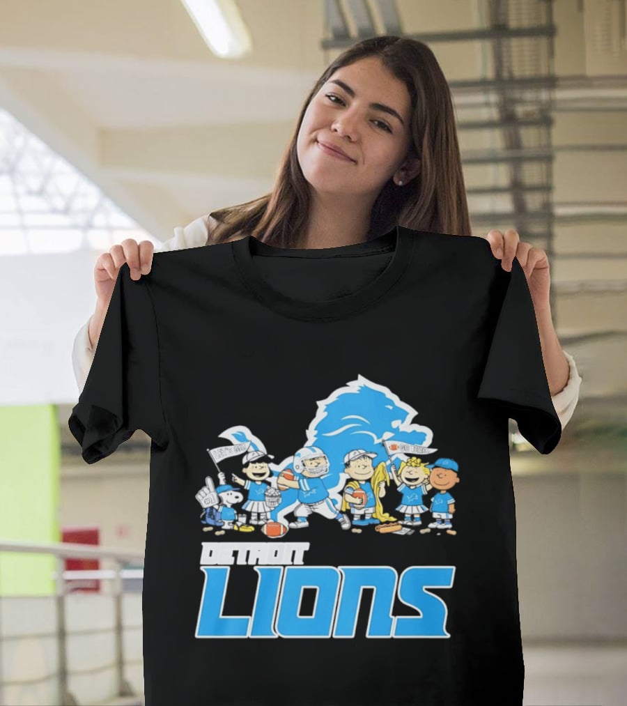 Peanuts Characters With Detroit Lions Team Collaboration T-Shirt