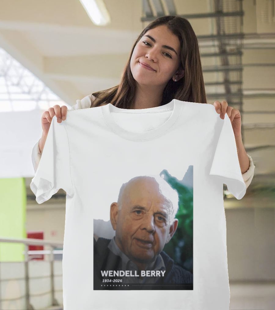 Wendell Berry 1934 2026 Commemorative T-Shirt
