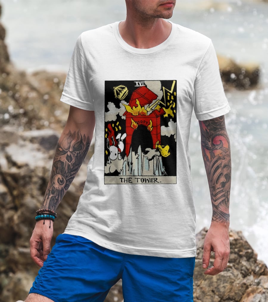 Snoopy The Tower Tarot Card XVII Lightning Flames Clouds Woodstock T-Shirt