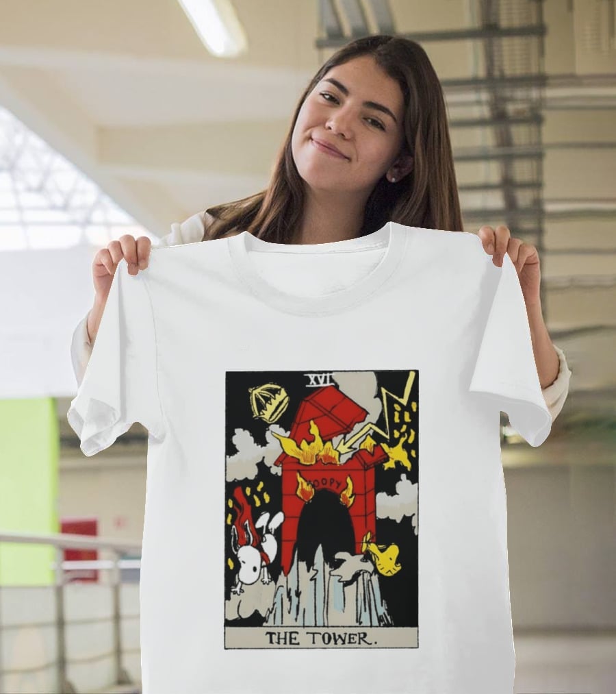 Snoopy The Tower Tarot Card XVII Lightning Flames Clouds Woodstock T-Shirt