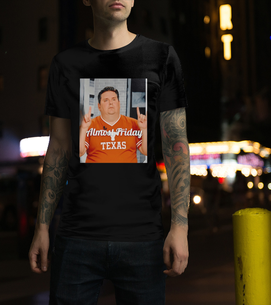 Almost Friday Texas Longhorn Hook 'EM T-Shirt