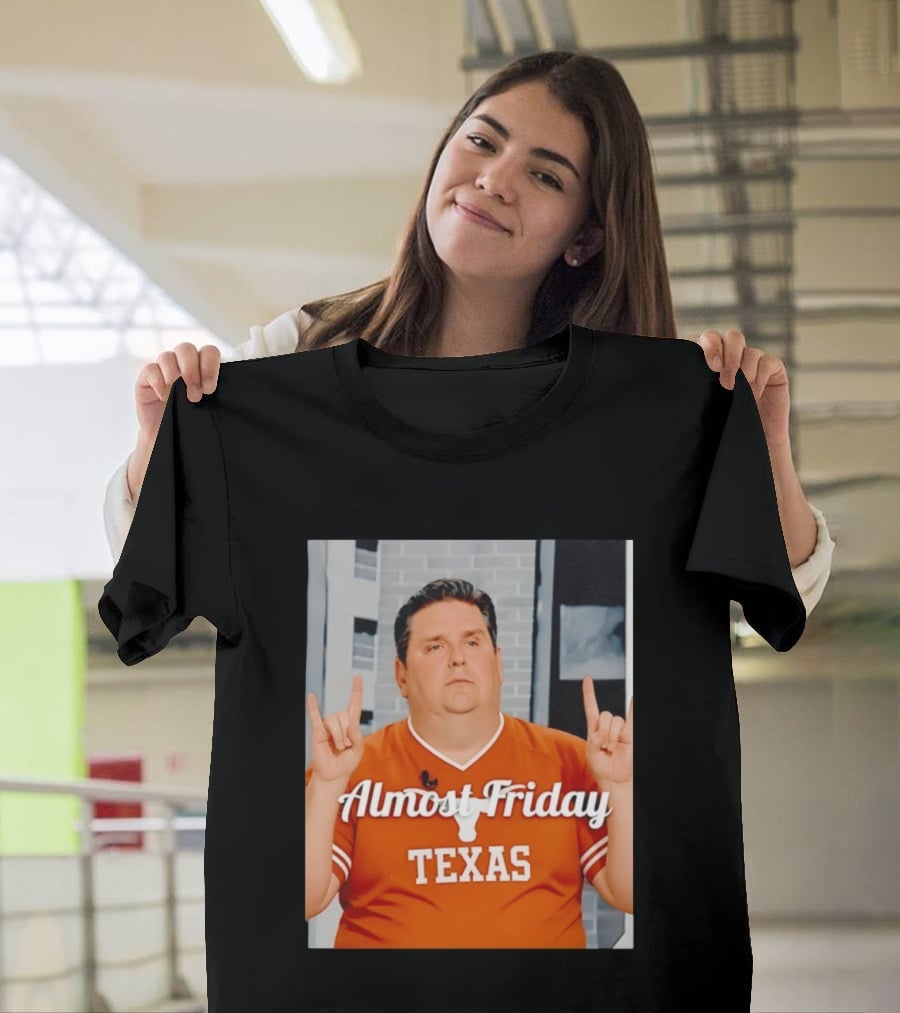 Almost Friday Texas Longhorn Hook 'EM T-Shirt
