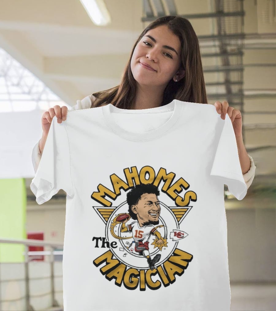 Mahomes Magician Kansas City Chiefs Caricature 15 T-Shirt