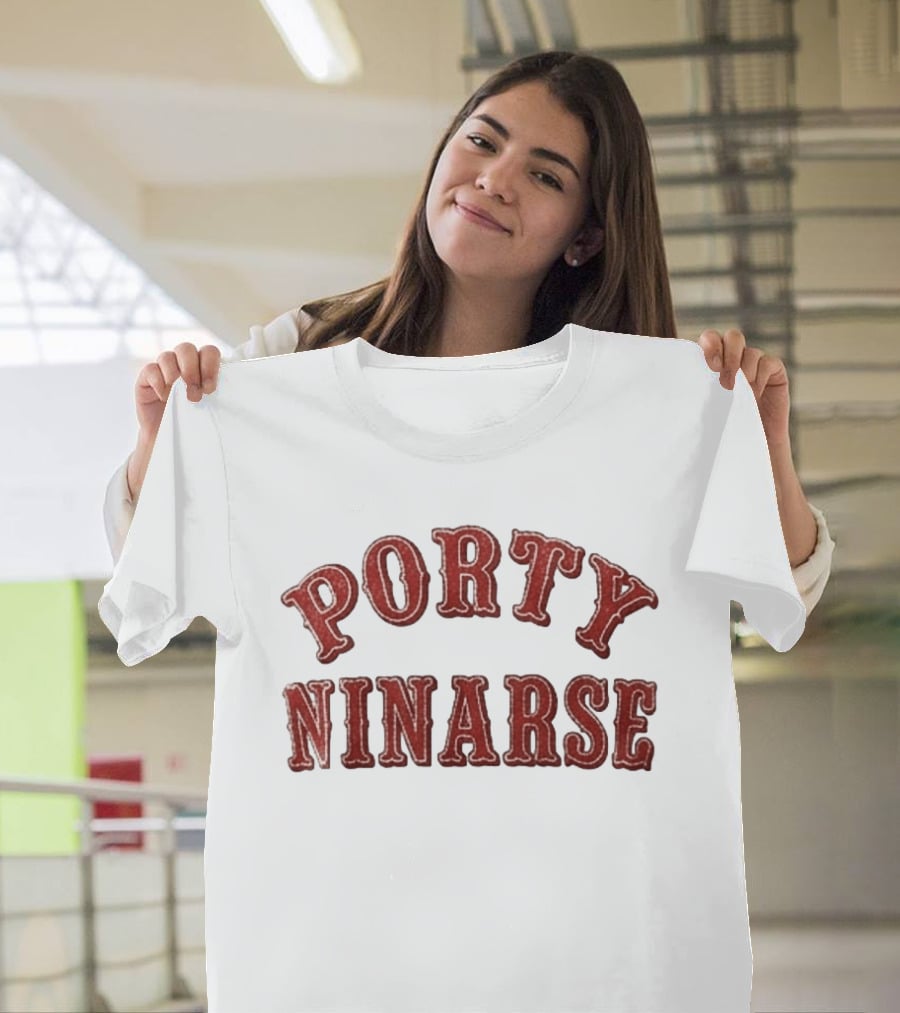 Porty Ninarse Retro Red Distressed Font T-Shirt